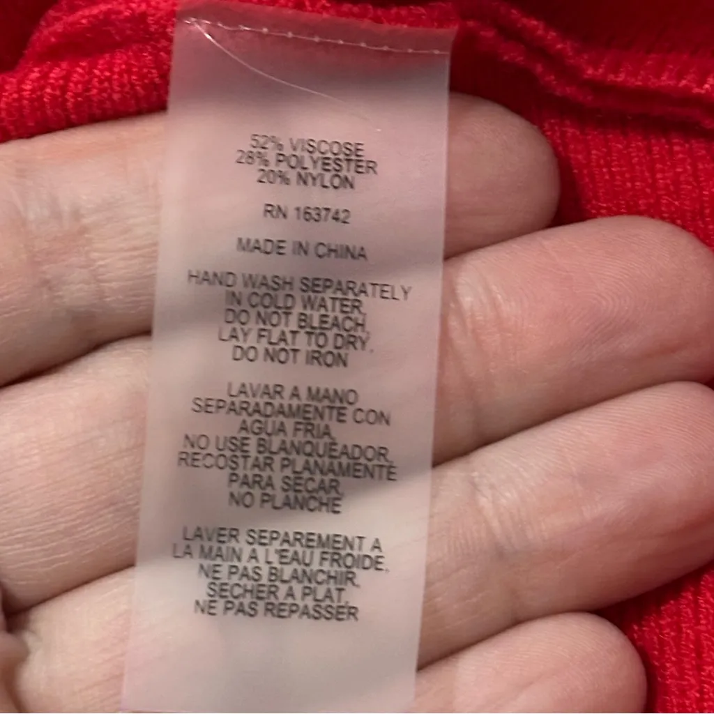 Vila Milano Women’s Size S Red Lightweight Knit Gold Faux Snap Up Arms Sweater - Image 5