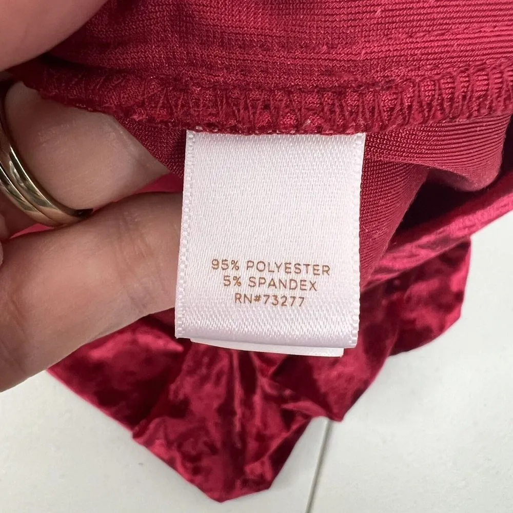 LC Lauren Conrad Size S Velvet Pleated Top Red Short Cap Sleeve Keyhole Back - Image 11