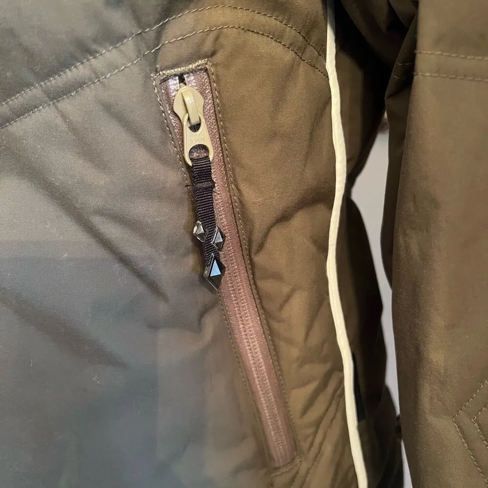 Columbia Titanium Women's Green Puffer Ski Snowboard Winter Coat Fur Hood Size M - Image 9