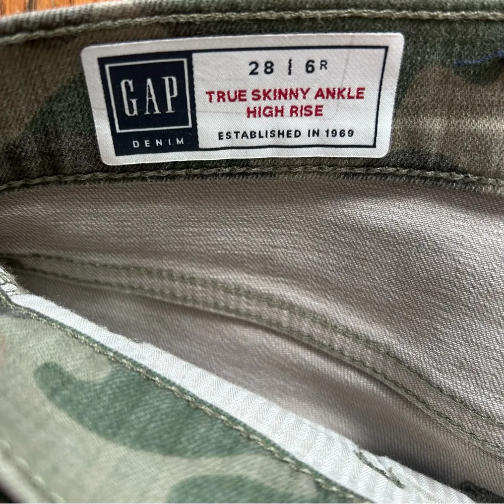 NEW GAP High Rise True Skinny Ankle Jeans Camo Camo Camoflauge Green Size 28 - Image 5
