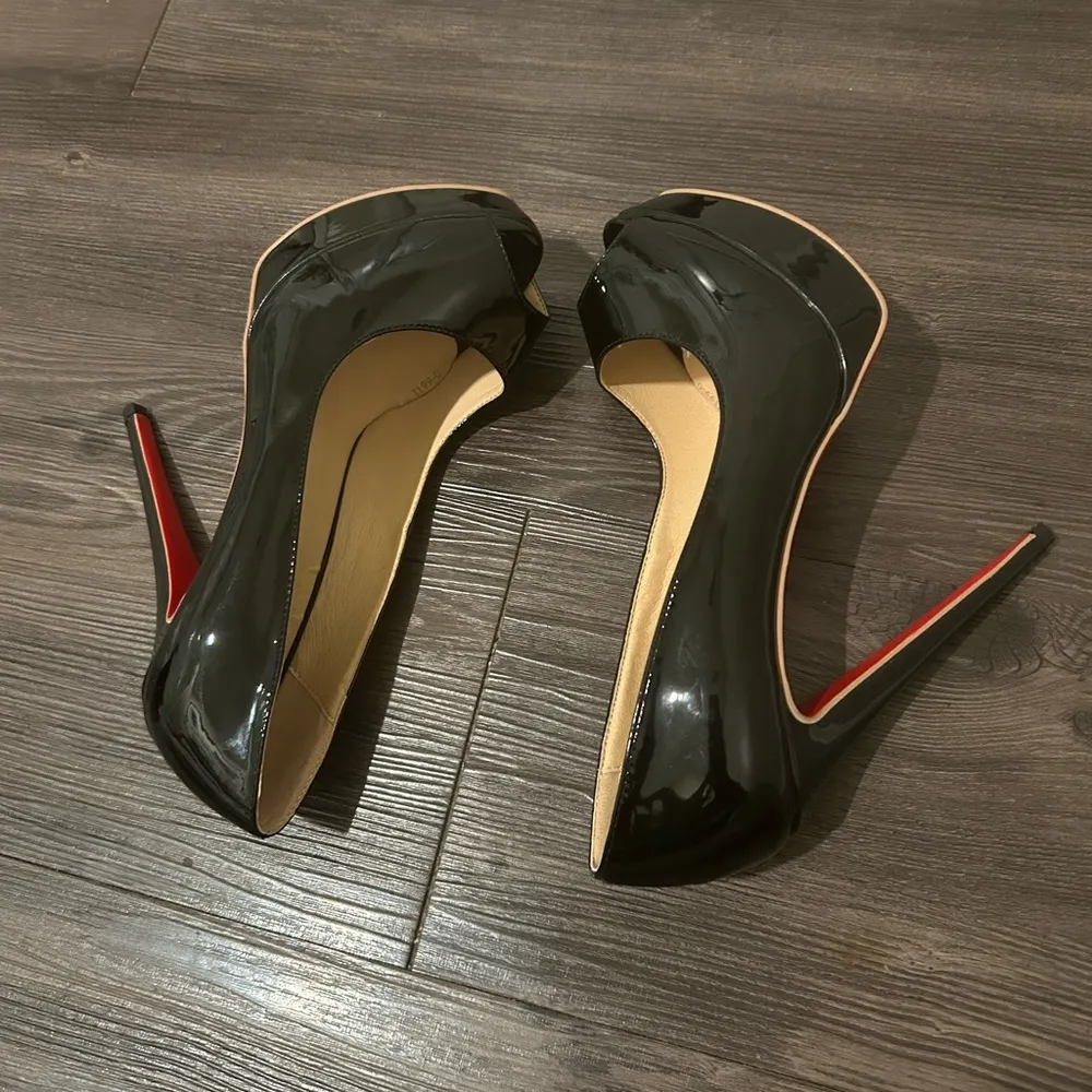 Women’s Platform Stiletto Heels Shoes Black Size 8.5 - Image 5