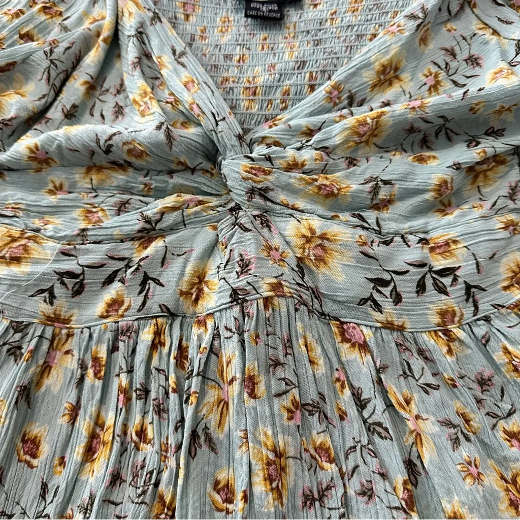 Angie Floral Sage Green Babydoll Long Sleeve Boho Smocked Peplum Top Size Small - Image 13