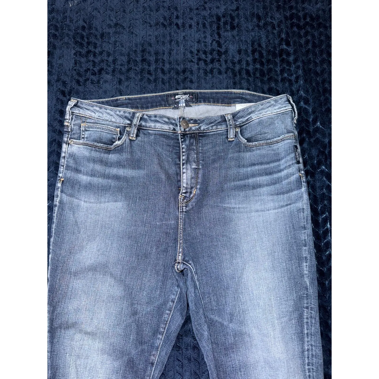 Silver Jeans Co. Robson Distressed High Rise Skinny Jeans Sz 14 - Image 2