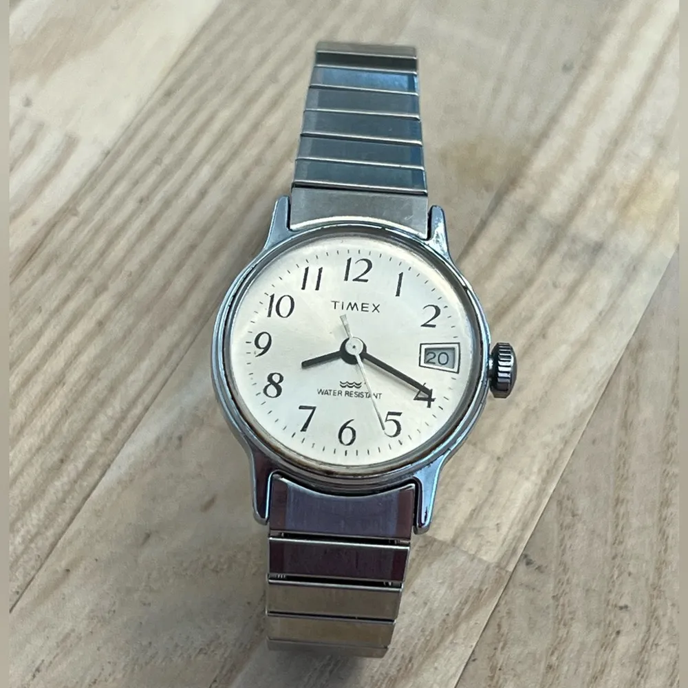 Timex Ladies Watch Vintage Automatic Stainless Stretch Bracelet Silver Dial Date - Image 3