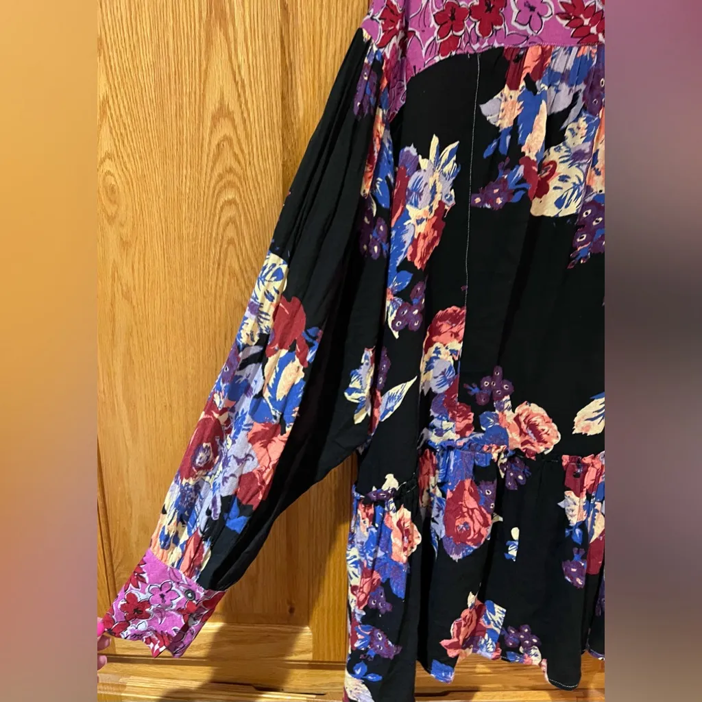 Free People Bunch‎ A Brunch Tunic Top Dress Black Motif Pink Purple Floral Small - Image 13