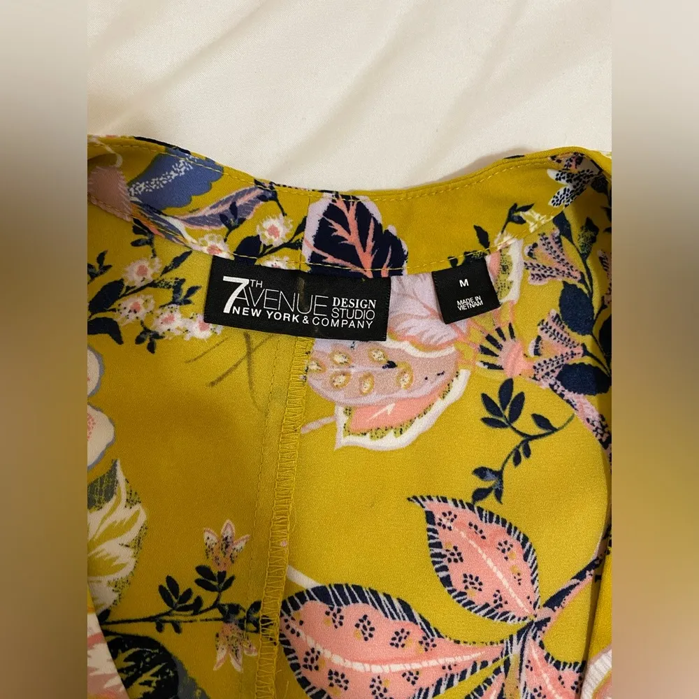 7th Avenue New York And Company Yellow Blouse Women Medium Floral Top 3/4 Sleeve - Image 3