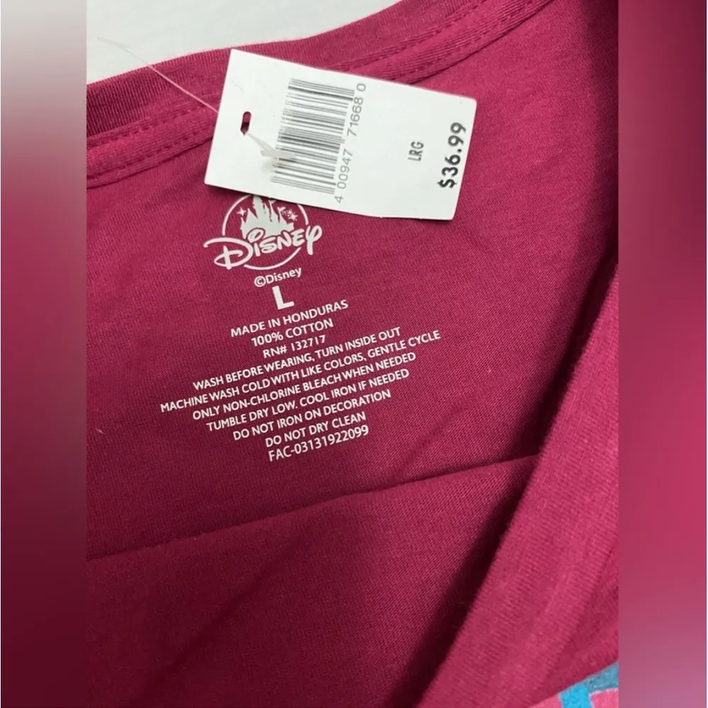 Disney’s Women’s 2022 Food and Wine Festival T-Shirt - Image 9