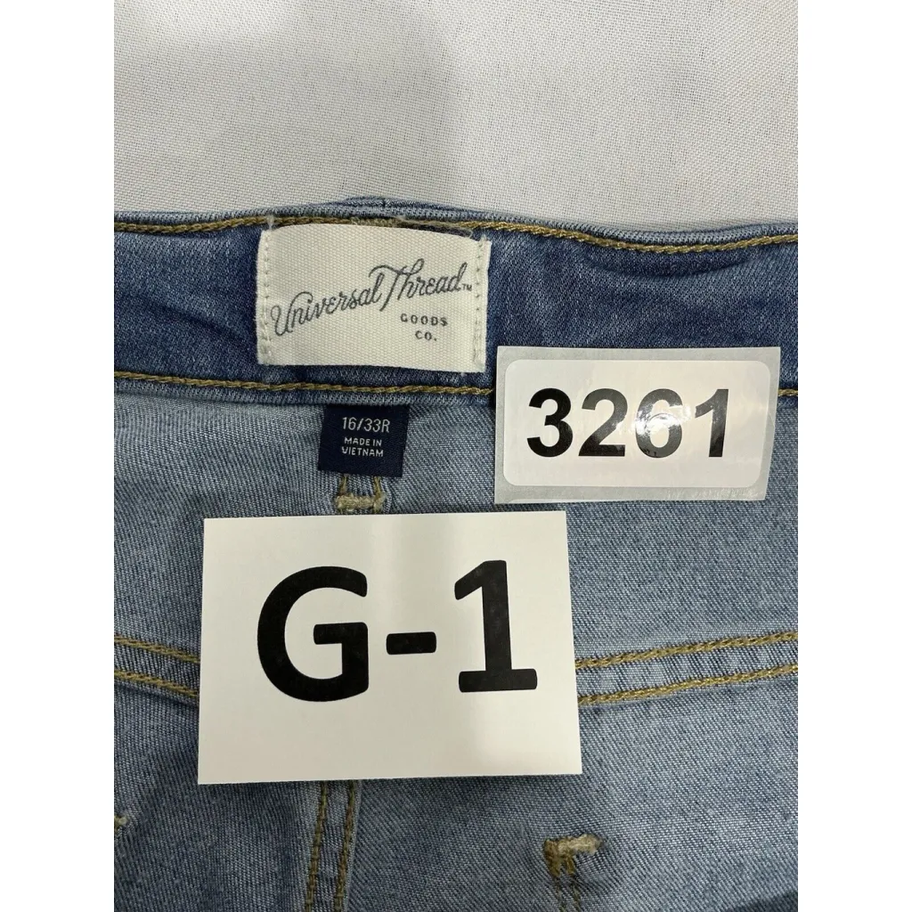 Womans Universal Thread Size 16/33R High Rise Boot Cut Distressed Blue Jeans - Image 3