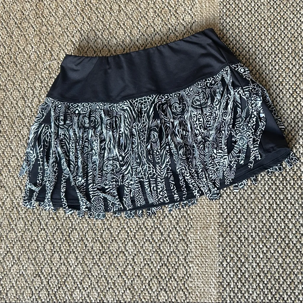 Lucky in Love Women's Level Up Fringe Tennis Skirt Size XS Black - Image 3