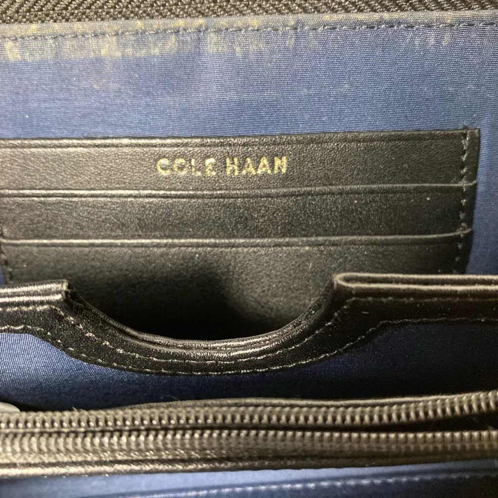 Cole Haan  Black  Womens Wallet wristlet - Image 3