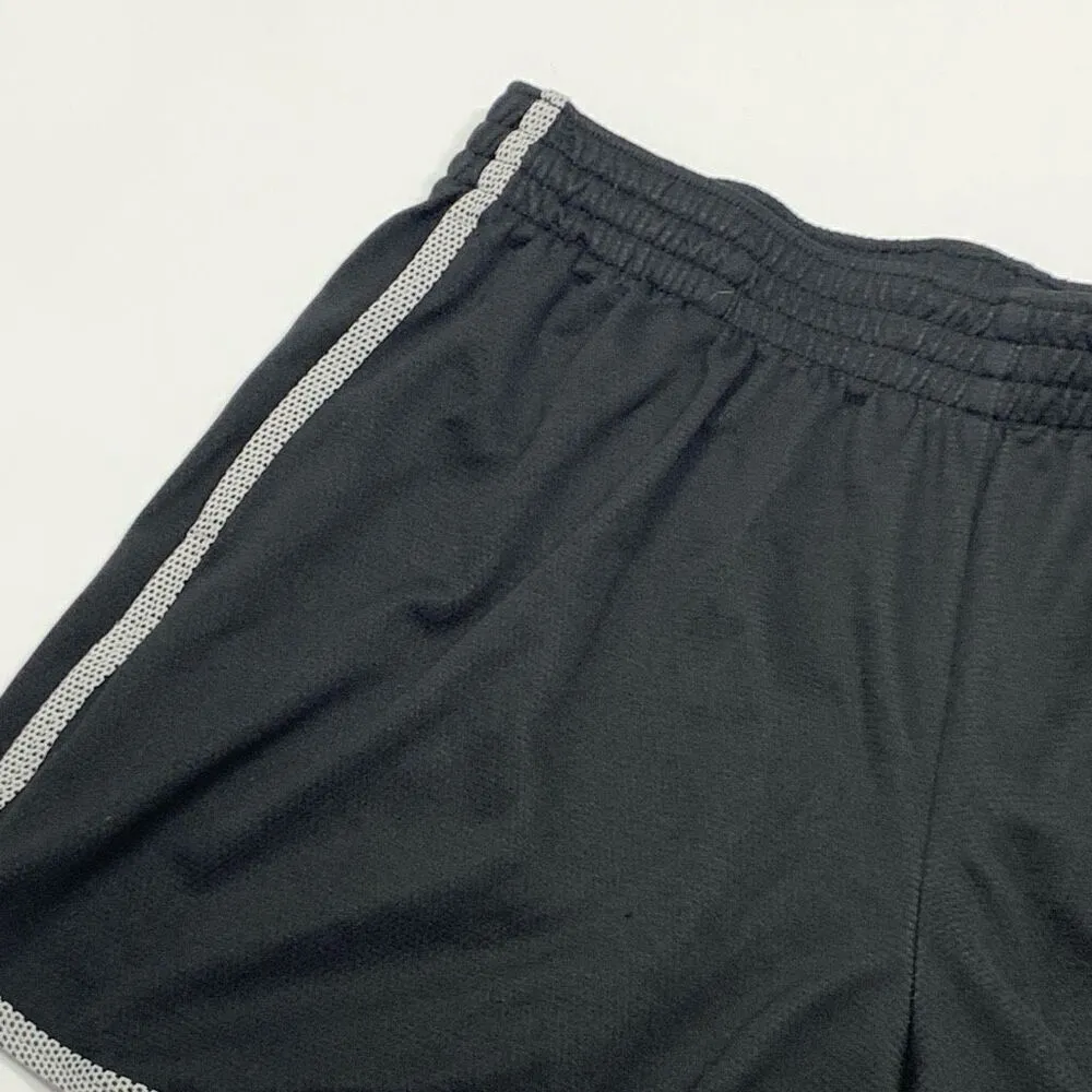 Champion  jogger short size large - Image 4
