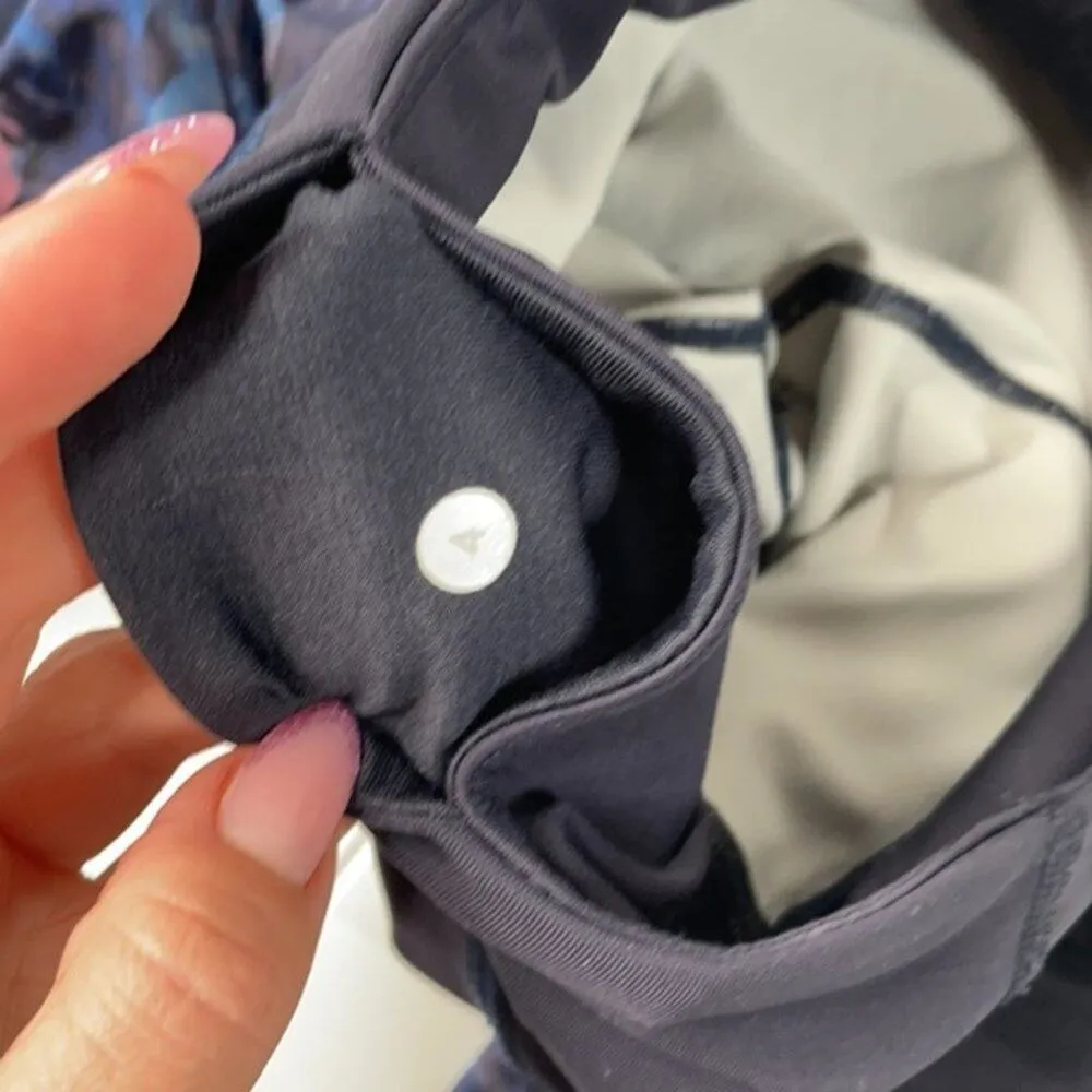 Lululemon Athletica Black & Blue Floral Mesh Mid-calf Cropped Leggings Size 4 - Image 6