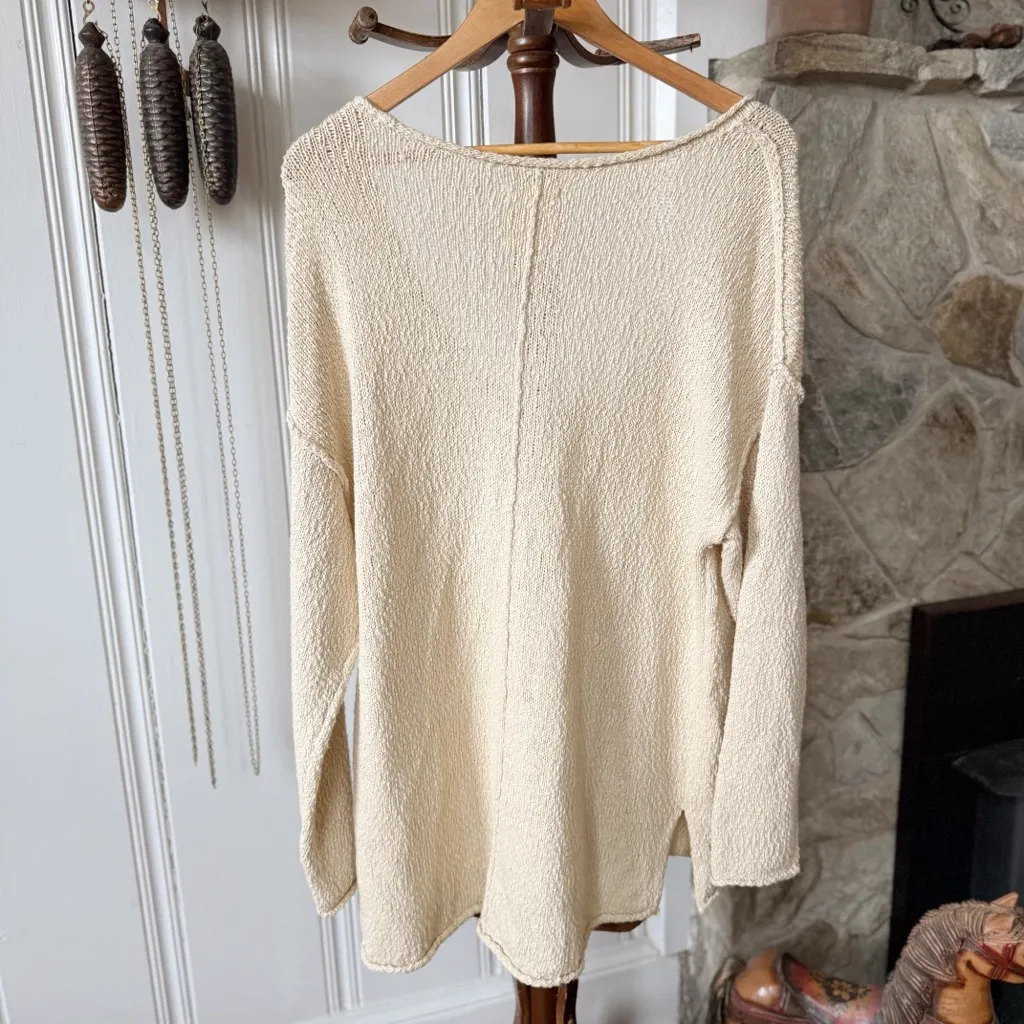 Aerie Oversized Voop Cream Knit Sweater Size Medium - Image 8