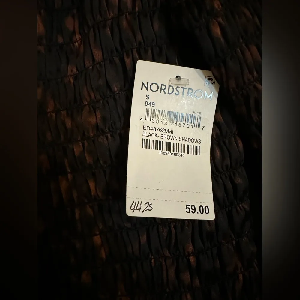 NWT Nordstrom Open Edit Scoop Neck Crop top - Small - Black Brown Shadows - Image 4