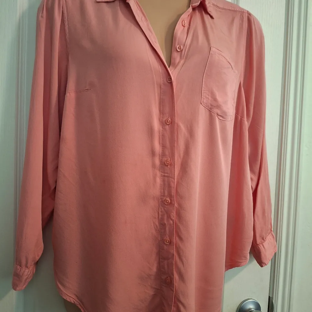 Torrid Sz 0 Women's Pink Button-Up Blouse - Image 5