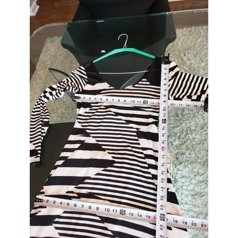 Love Fire Long Maxi Dress Womens L White Black Polyester Long Sleeve Scoop Neck - Image 9