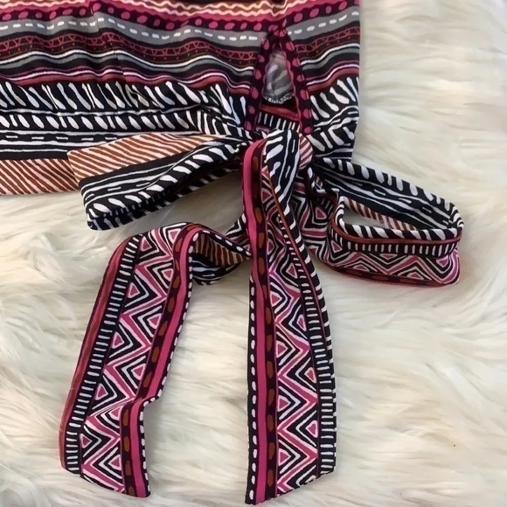 FREE with purchase! Speechless stretch side tie lattice tank top L - Image 6