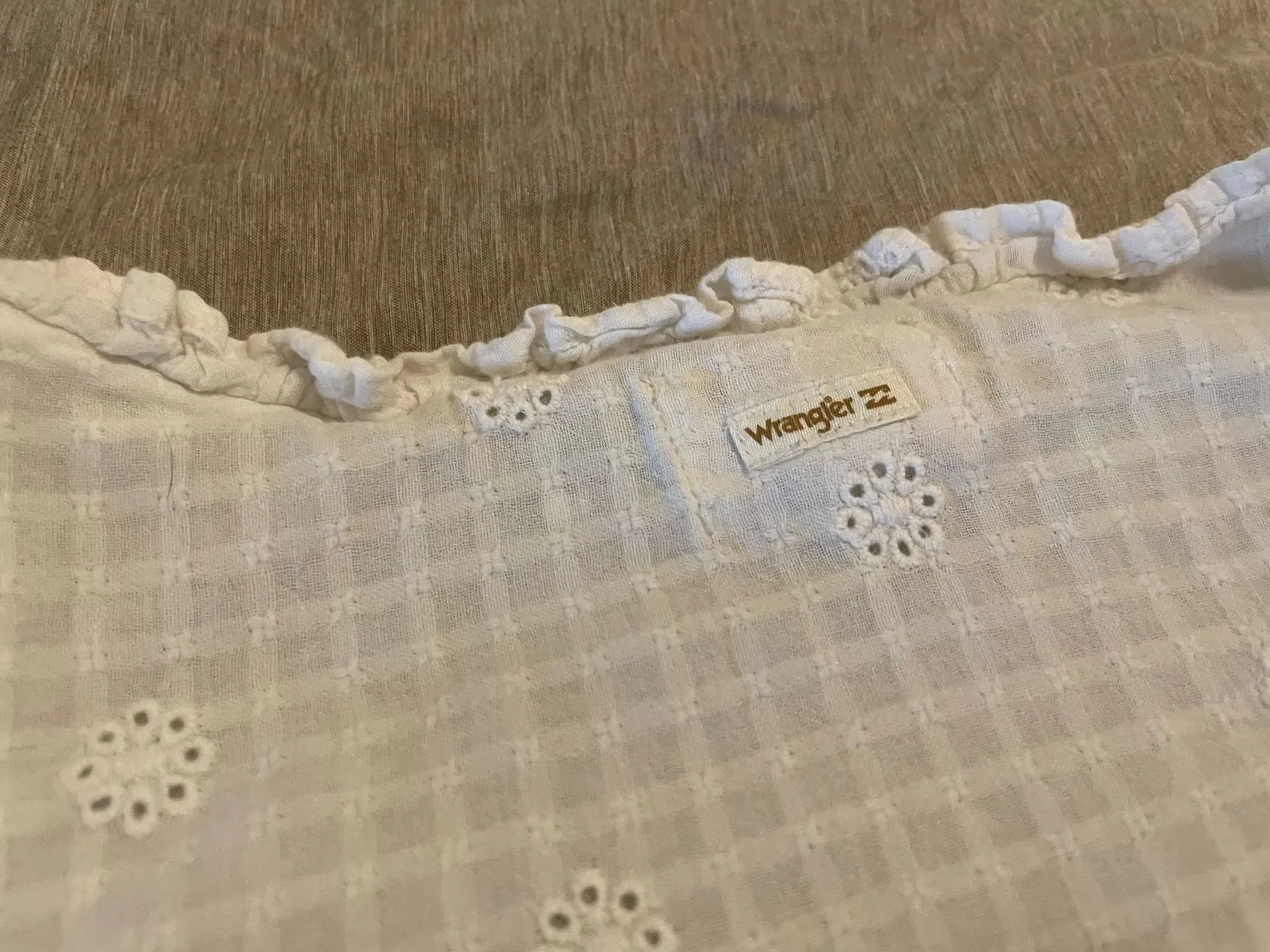 Wrangler X Billabong Crop Eyelet Blouse - Image 6