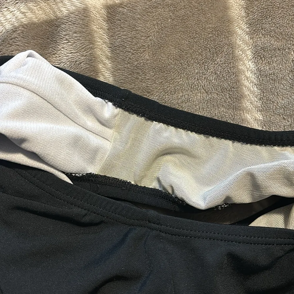 Nike Black Women's Swimsuit - Image 5