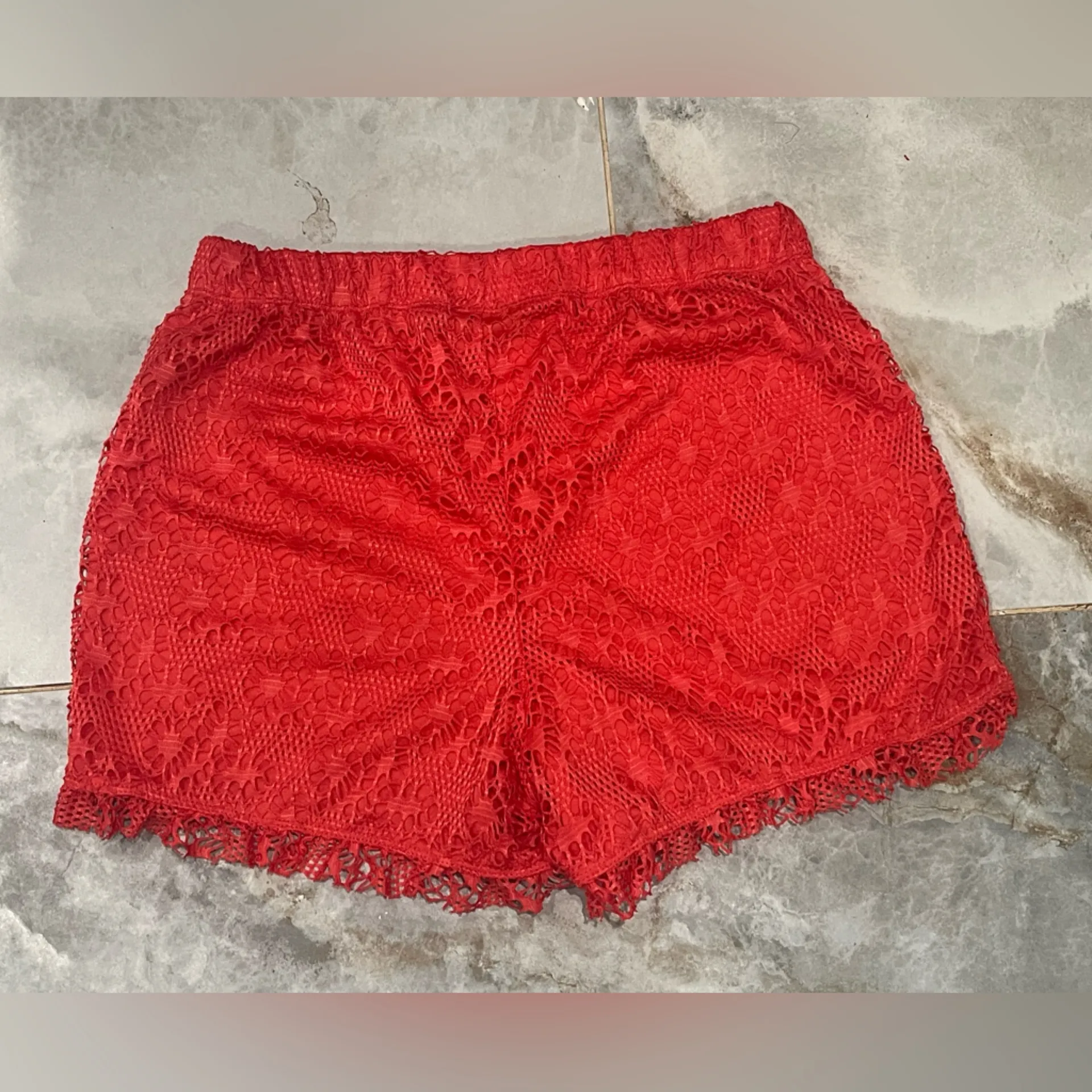 Almost Famous Red Lace Shorts - Image 2
