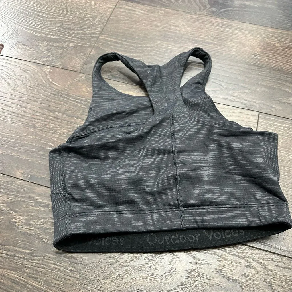 Outdoor Voices Women’s Extra Small Gray Tech Crop Top - Image 3