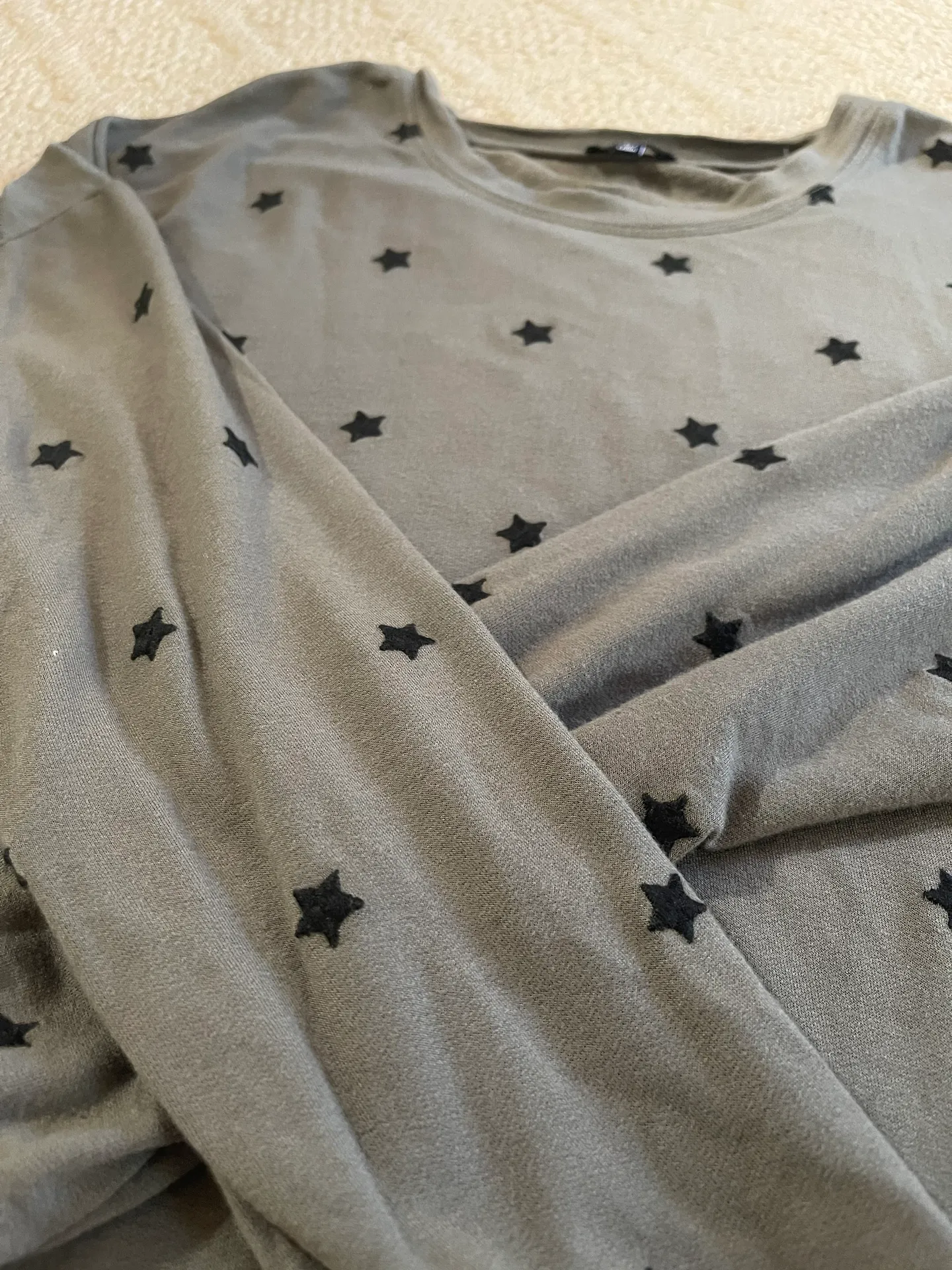 Splendid Green Star Long Sleeve - Image 7
