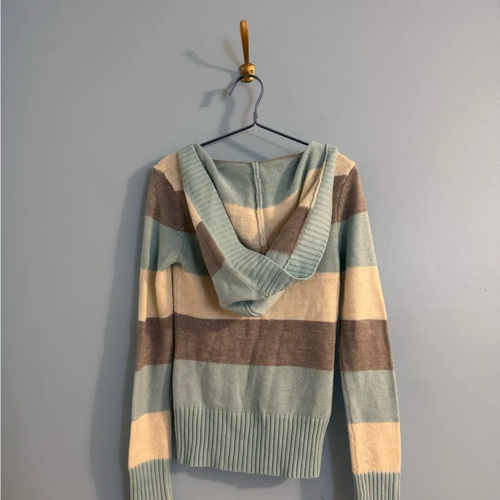Vintage Aeropostale blue, grey and cream striped hoodie sweater size M - Image 5