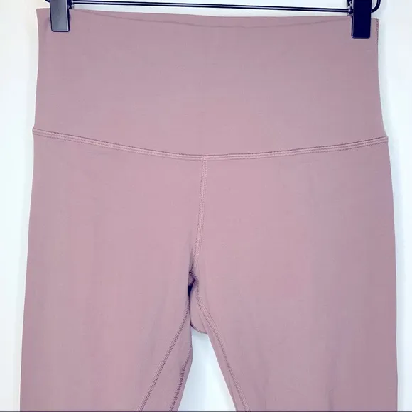 Lululemon Lavender‎ Leggings Size 8 - Image 3
