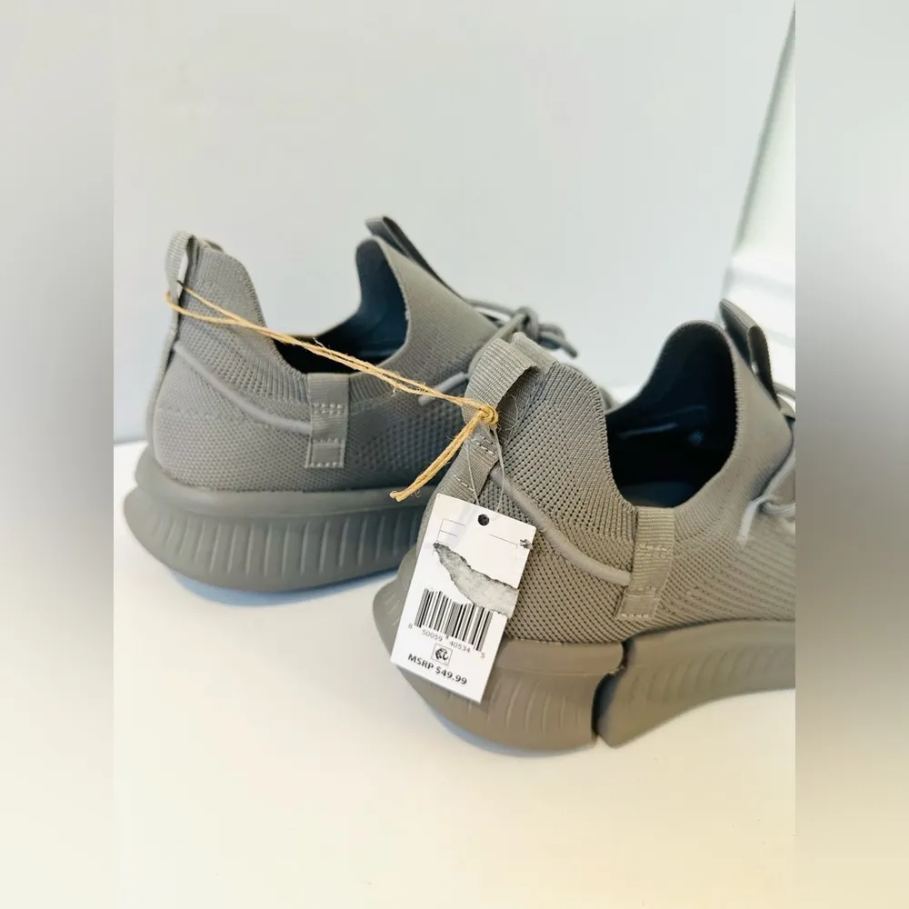 Unos By Sketchers Gray Unisex. Womens Size 11 Men’s Size 9.5 NWT! - Image 5