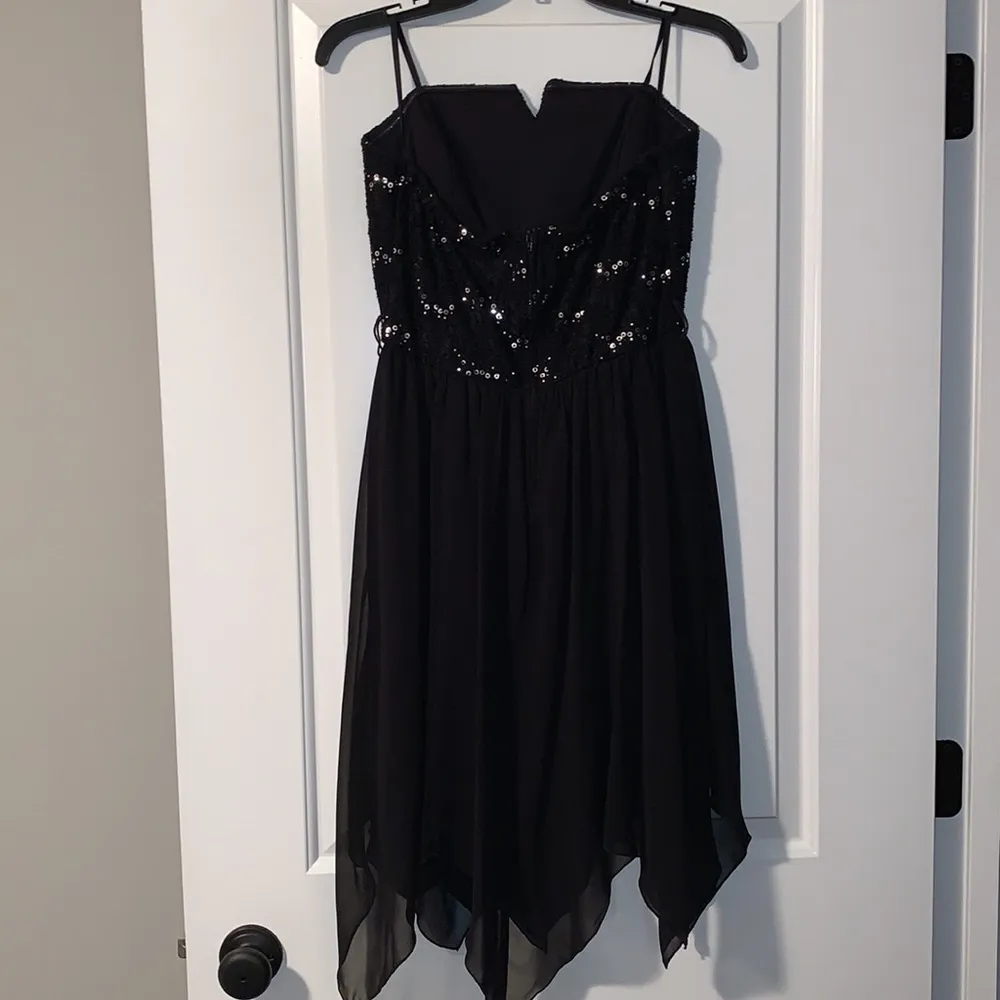 Good Condition dress - Image 2