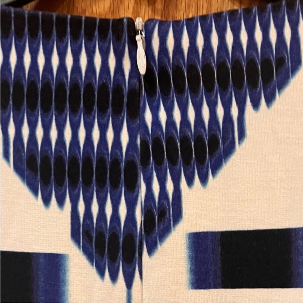 Trina Turk Kiara Geometric Mini Shift Dress in Midnight Blue & White Size 2 - Image 12