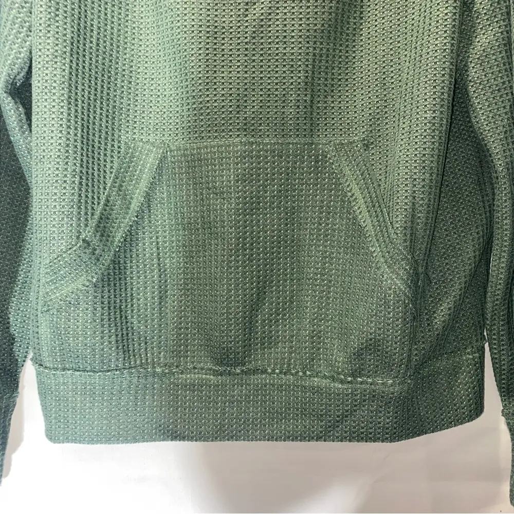 Davi & Dani Green Sweater Top Women’s Medium - Image 3