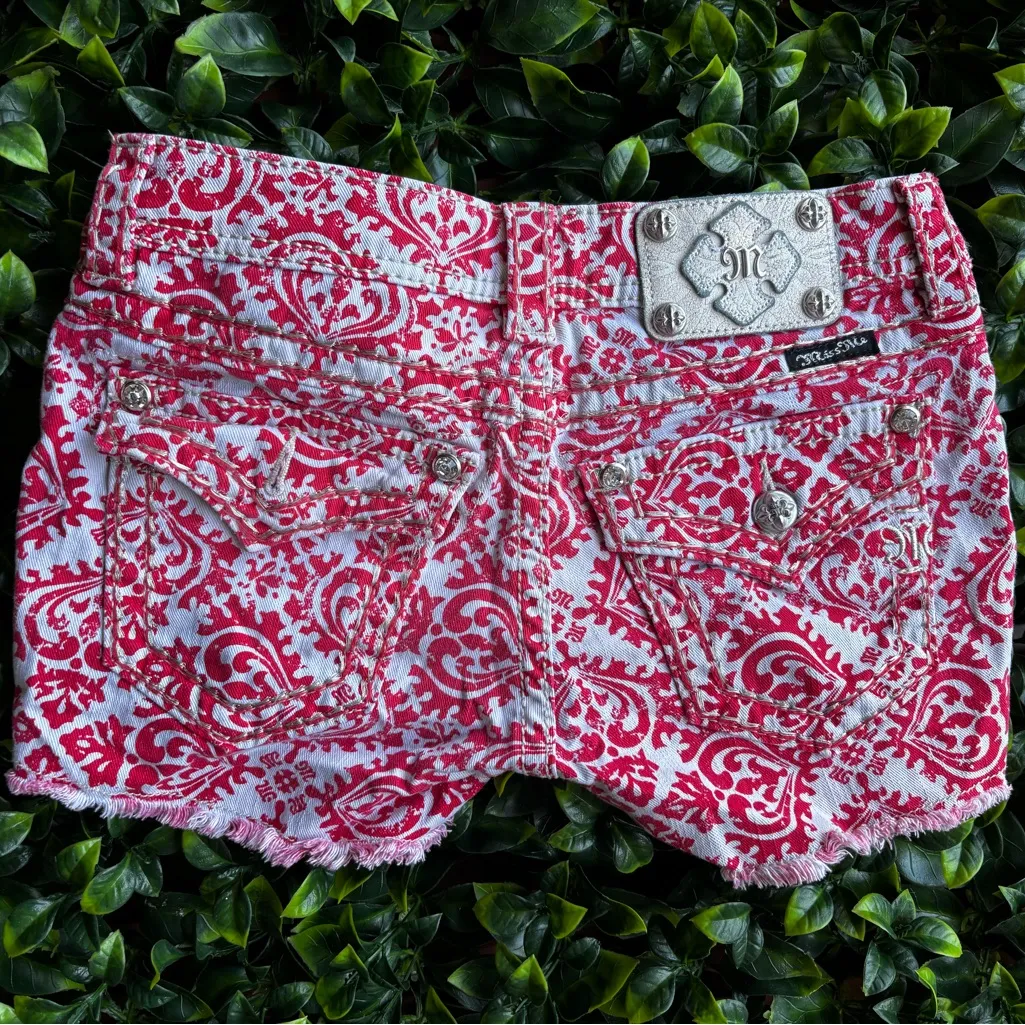 Miss Me Cargo Poppy Red Jean Shorts - Image 2