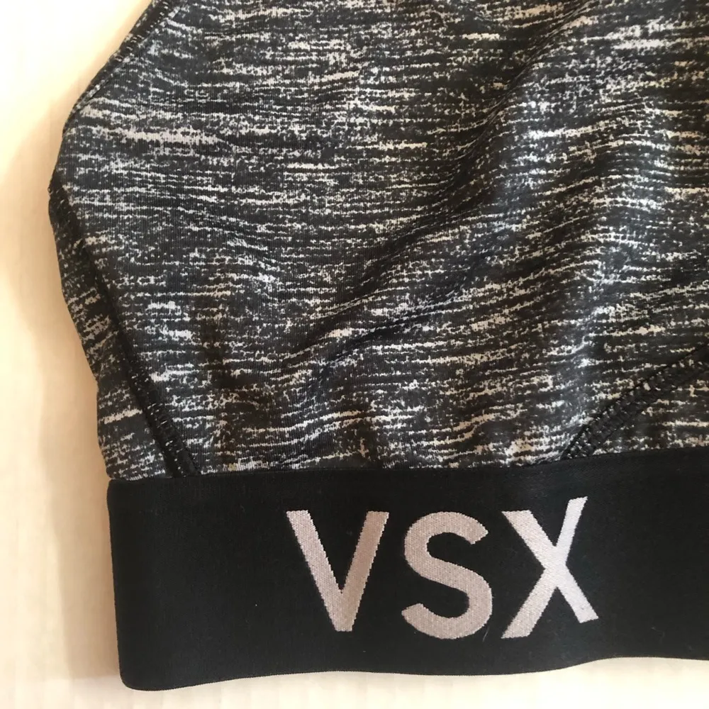 Victorias Secret Sport Sports Bra Heathered Grey Sz L EUC Black VSX Logo Band - Image 3