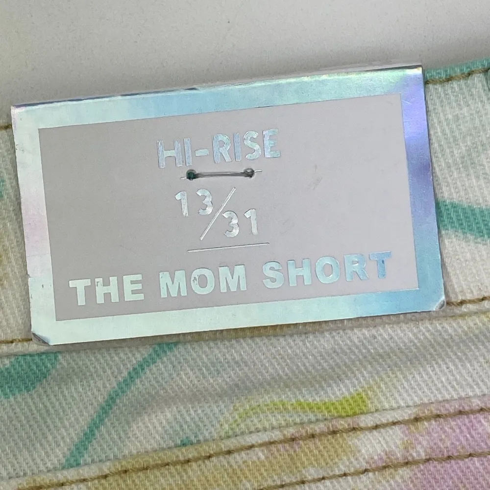 Tinseltown The Mom Short Tie-Dye Marble Swirl Denim Cuffed Jean Size 13/31 NWT - Image 11