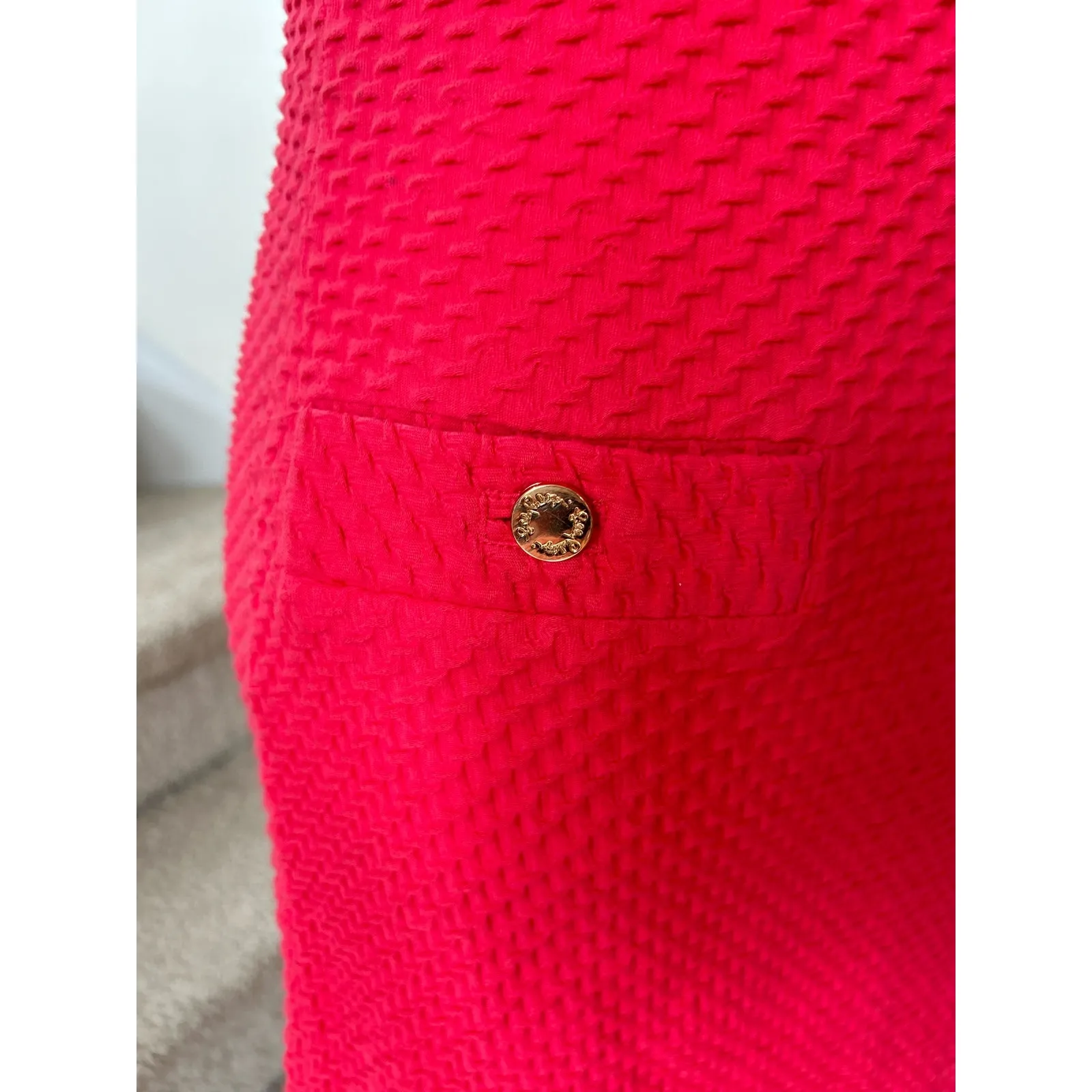 Lilly Pulitzer Coco Textured Coral Pink 60s Short Sleeve Sheath Dress - Image 5