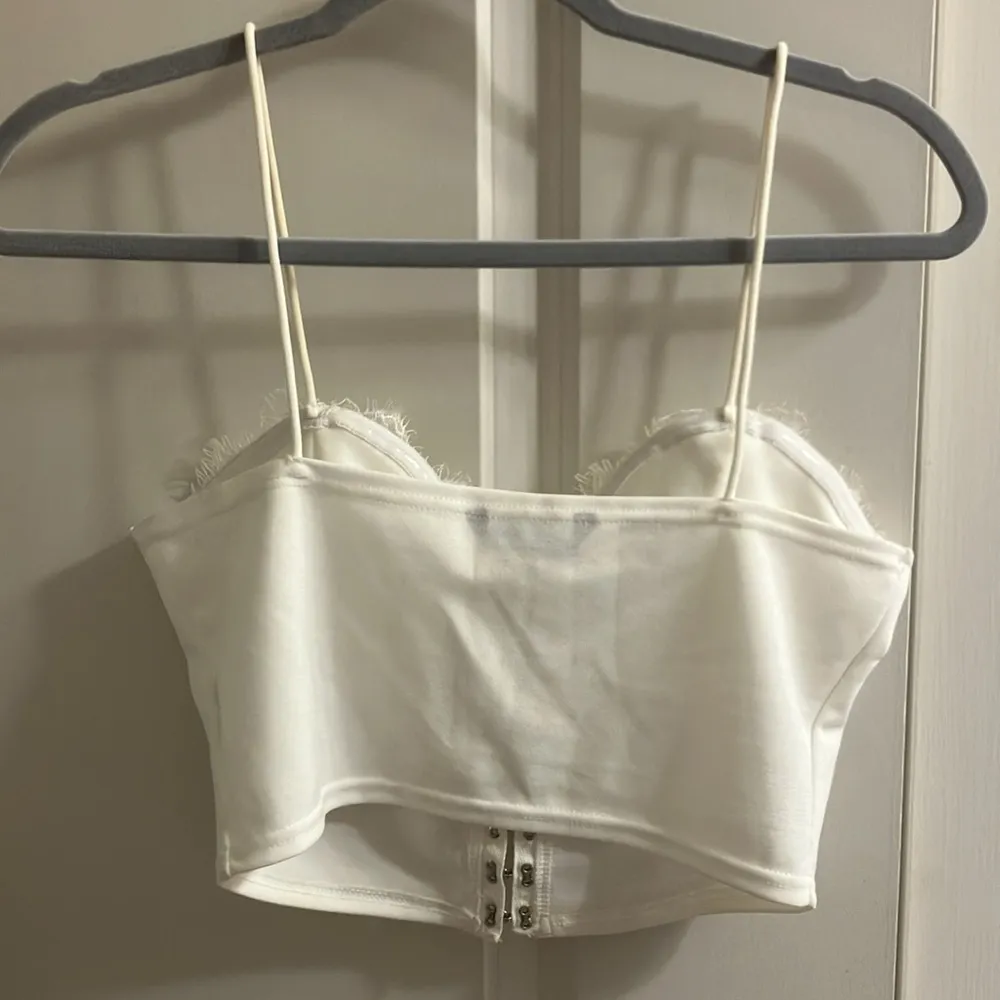 going out top - Image 2