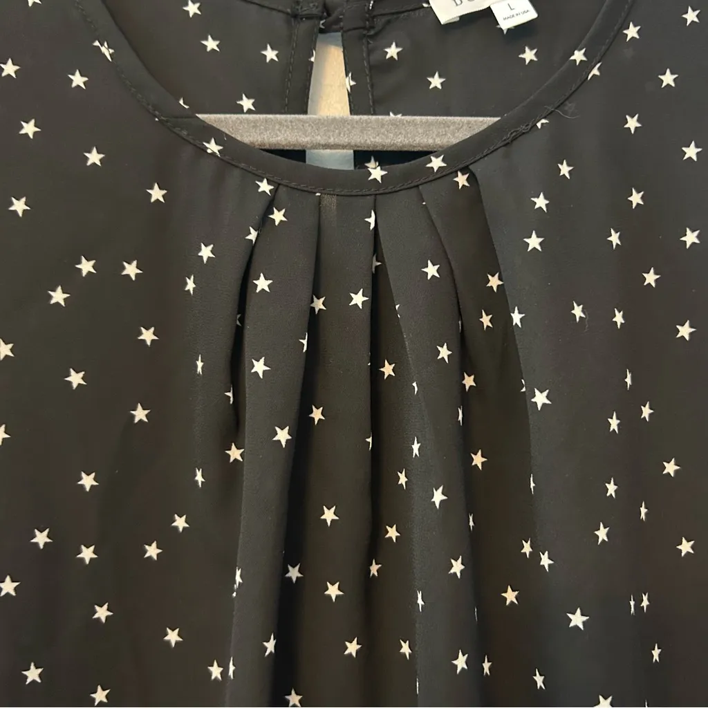 ⭐️Downeast black with white stars print pleated puff sleeve blouse size large - Image 9