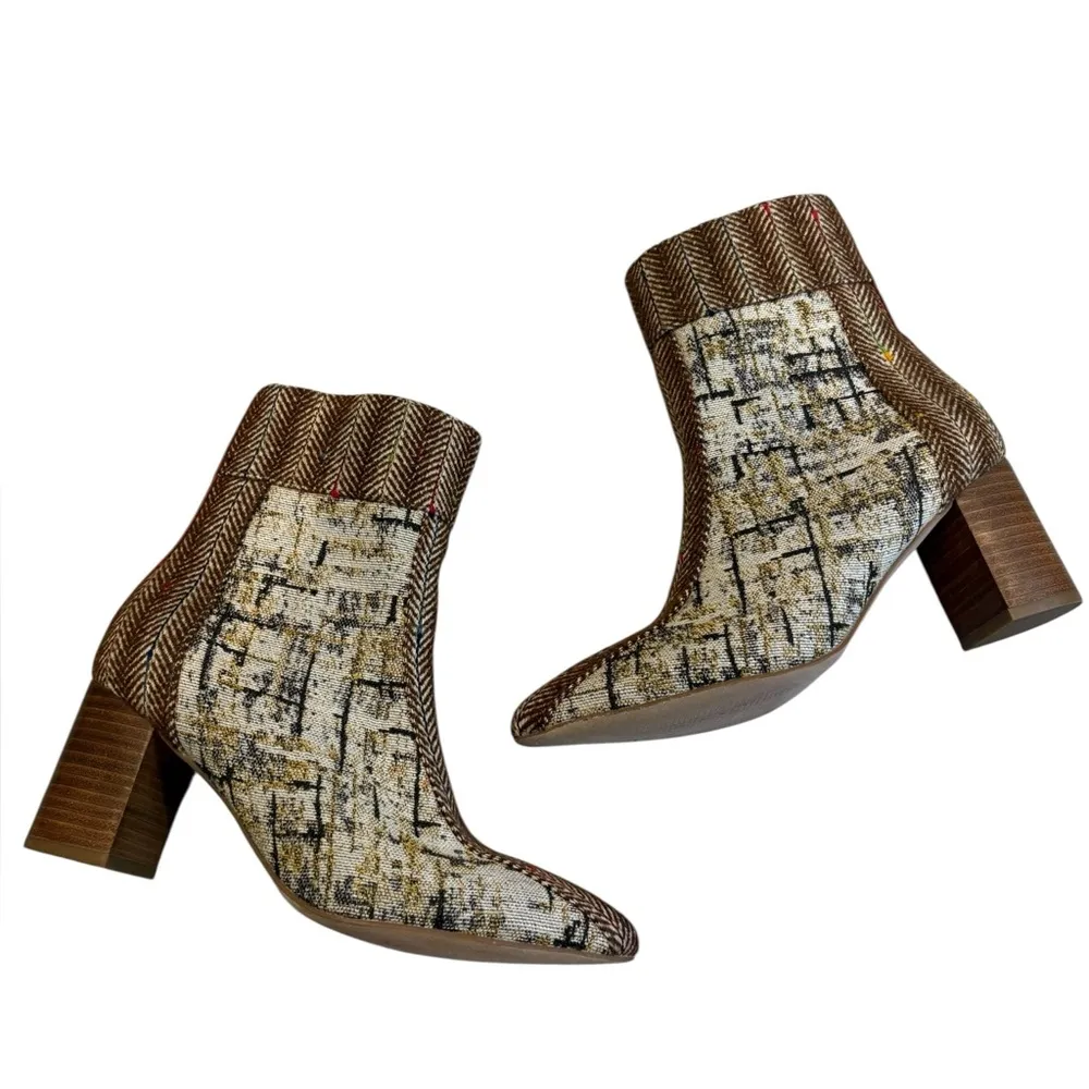 Coconuts by Matisse  Praline Tweed Ankle Boot, Sz 7 - Image 4