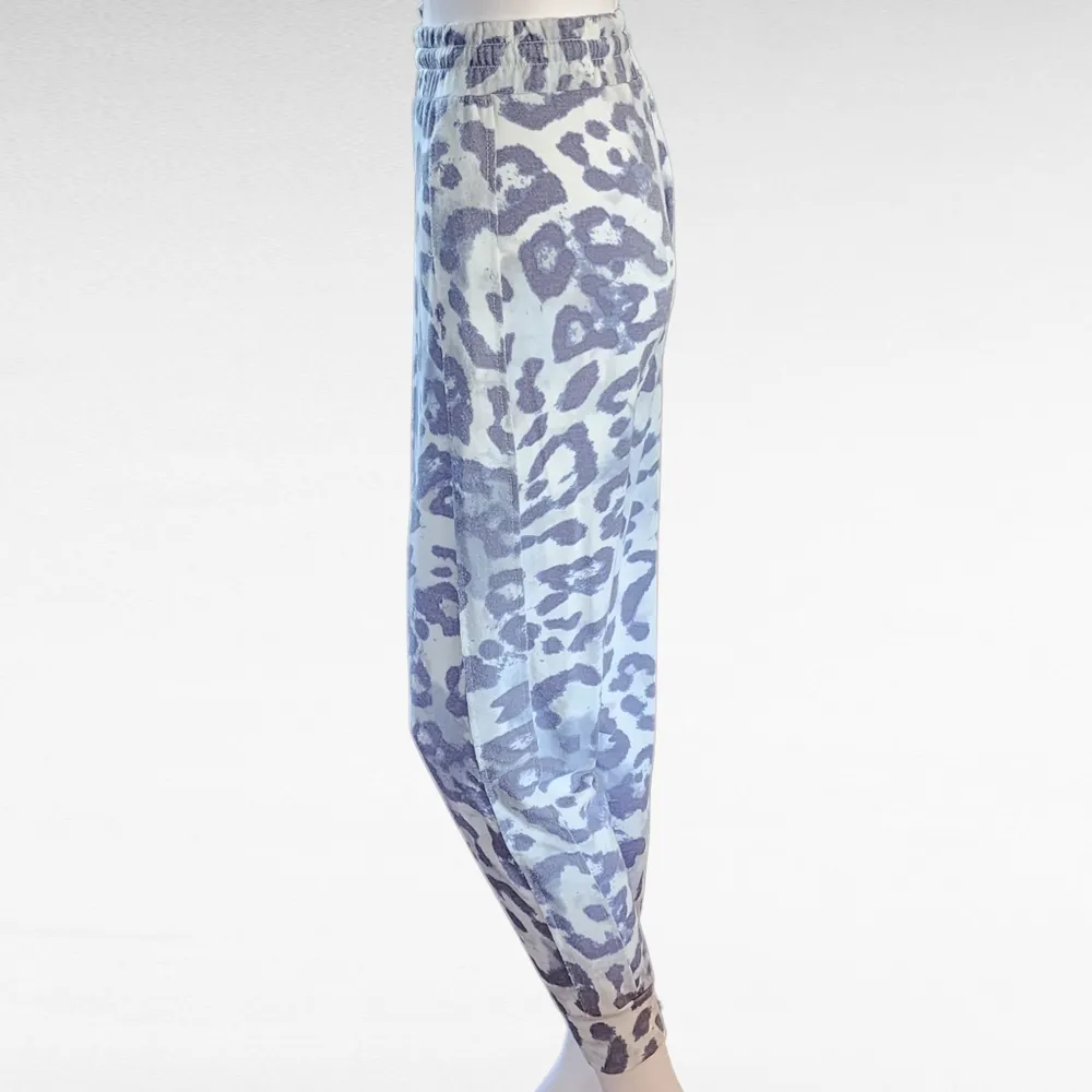 Studio Blue New Directions  Leopard Print Pull On Drawstring Joggers Size Medium - Image 3