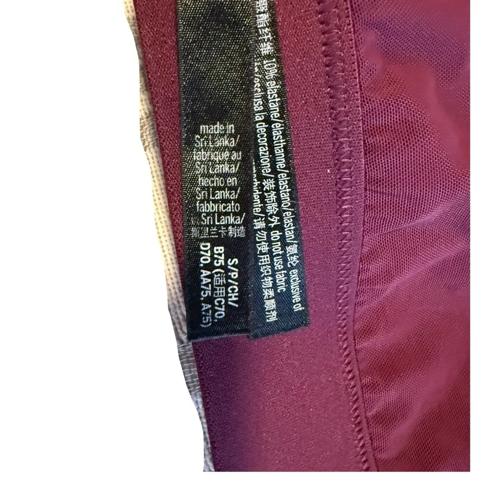 Victoria’s Secret Sport bra Maroon strappy back cross training gym yoga small - Image 4