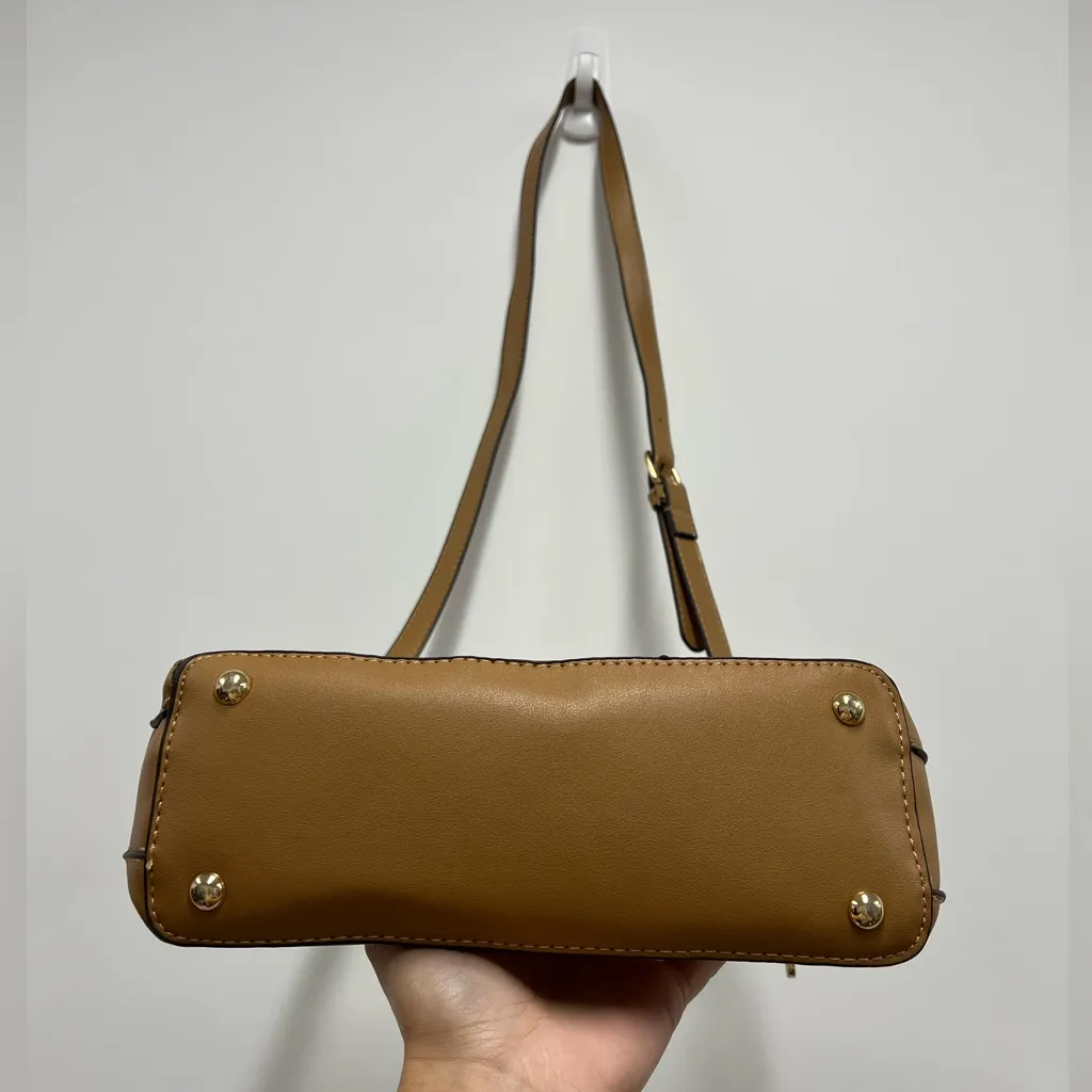 Adrienne Vittadini Watercolor Style Floral Print Crossbody Bag & Matching Wallet - Image 5