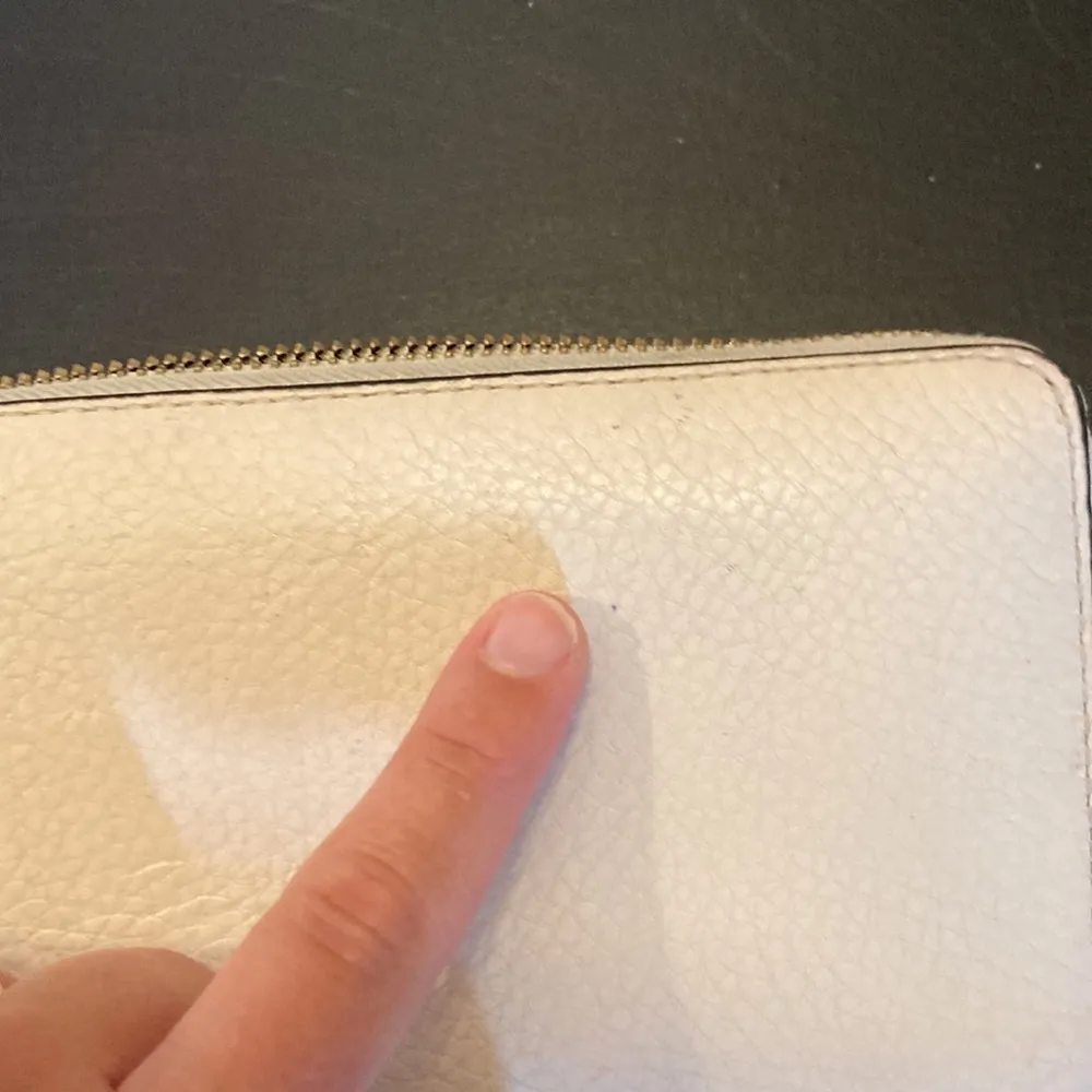 Vintage coach New York zippered check book wallet in cream leather GVC - Image 13