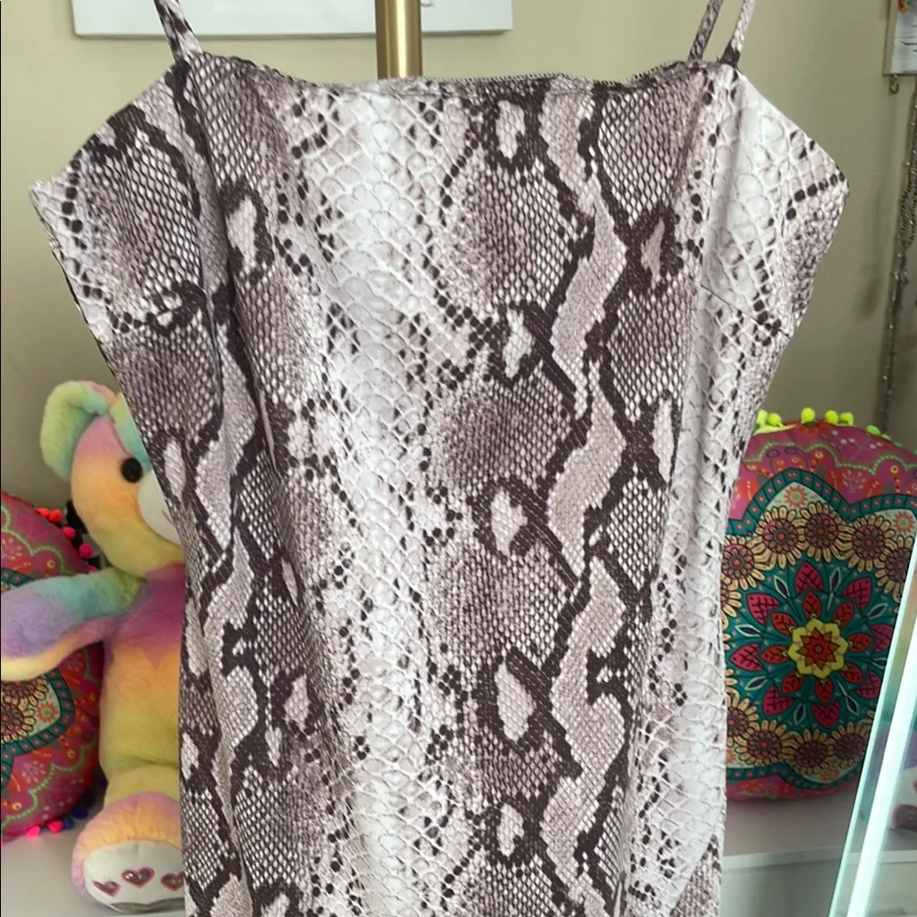 Womens GBG Los Angeles Snake Print Midi or Mini Dress Size Medium Brown - Image 3