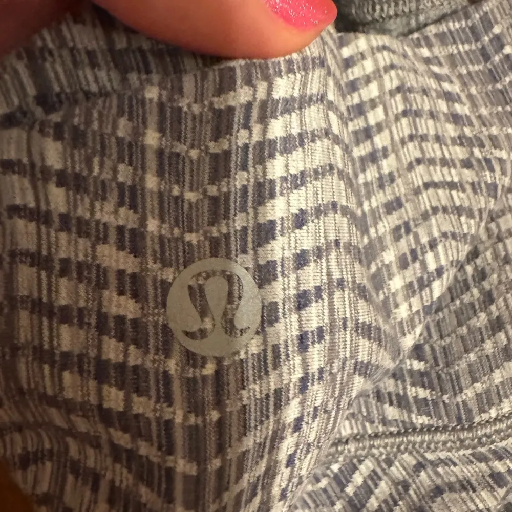 Lululemon leggings - Image 3