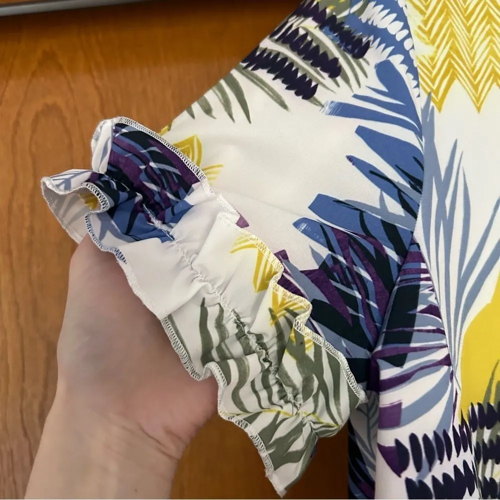 Chico's Zenergy UPF Neema Coastal Ruffle Sleeve Top Medium Golf Vacation Summer - Image 4