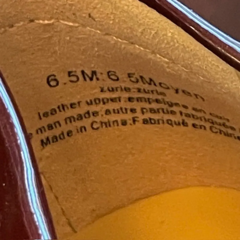 Karl Lagerfeld Patent Leather Oxford Lug Sole Loafers Burgundy 6.5M - Image 4