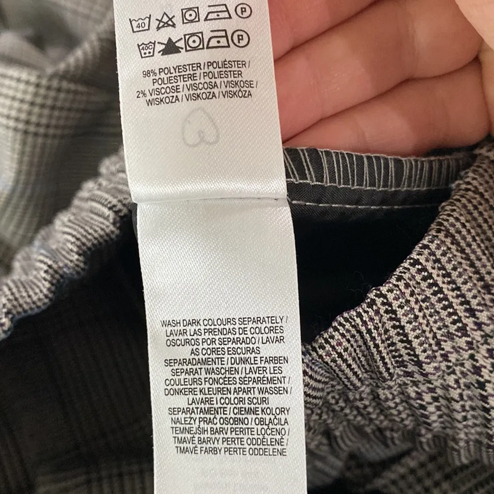 Primark pull on plaid pleated pants size 6 - Image 58