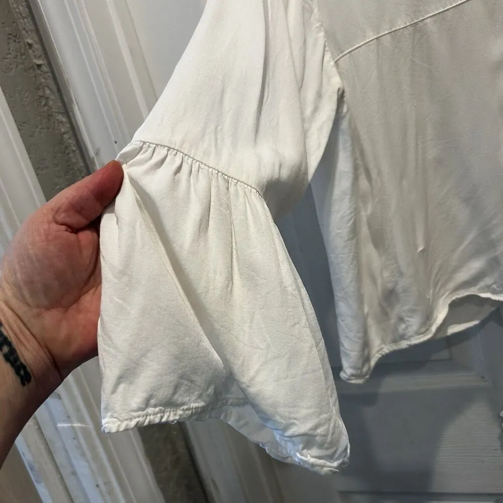 Hummingbird Boho Lace Bell Sleeve Button Back Tie Hem Top Large White Beachy - Image 7