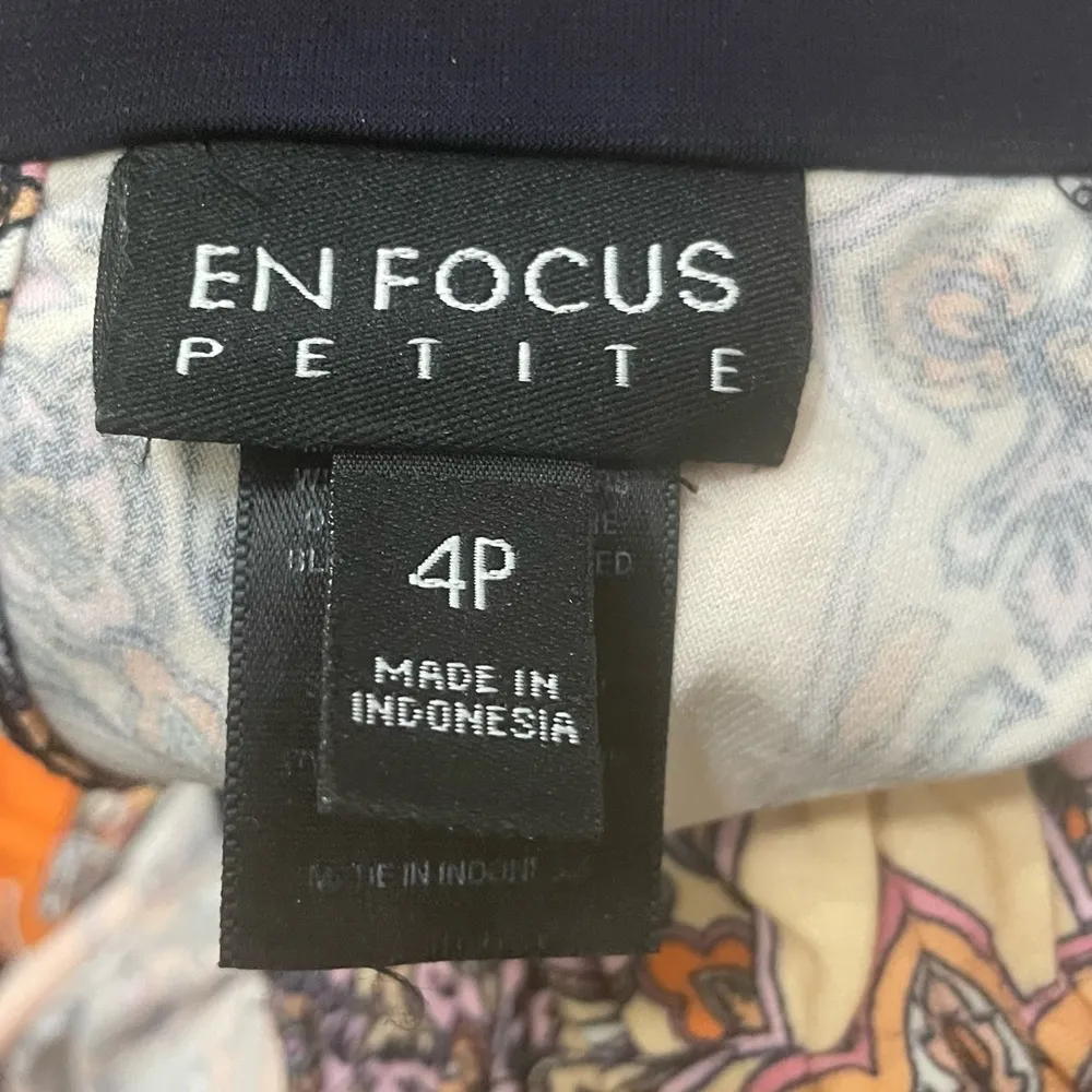 EnFocus Petites orange and black floral midi dress / 4P / Excellent condition - Image 9